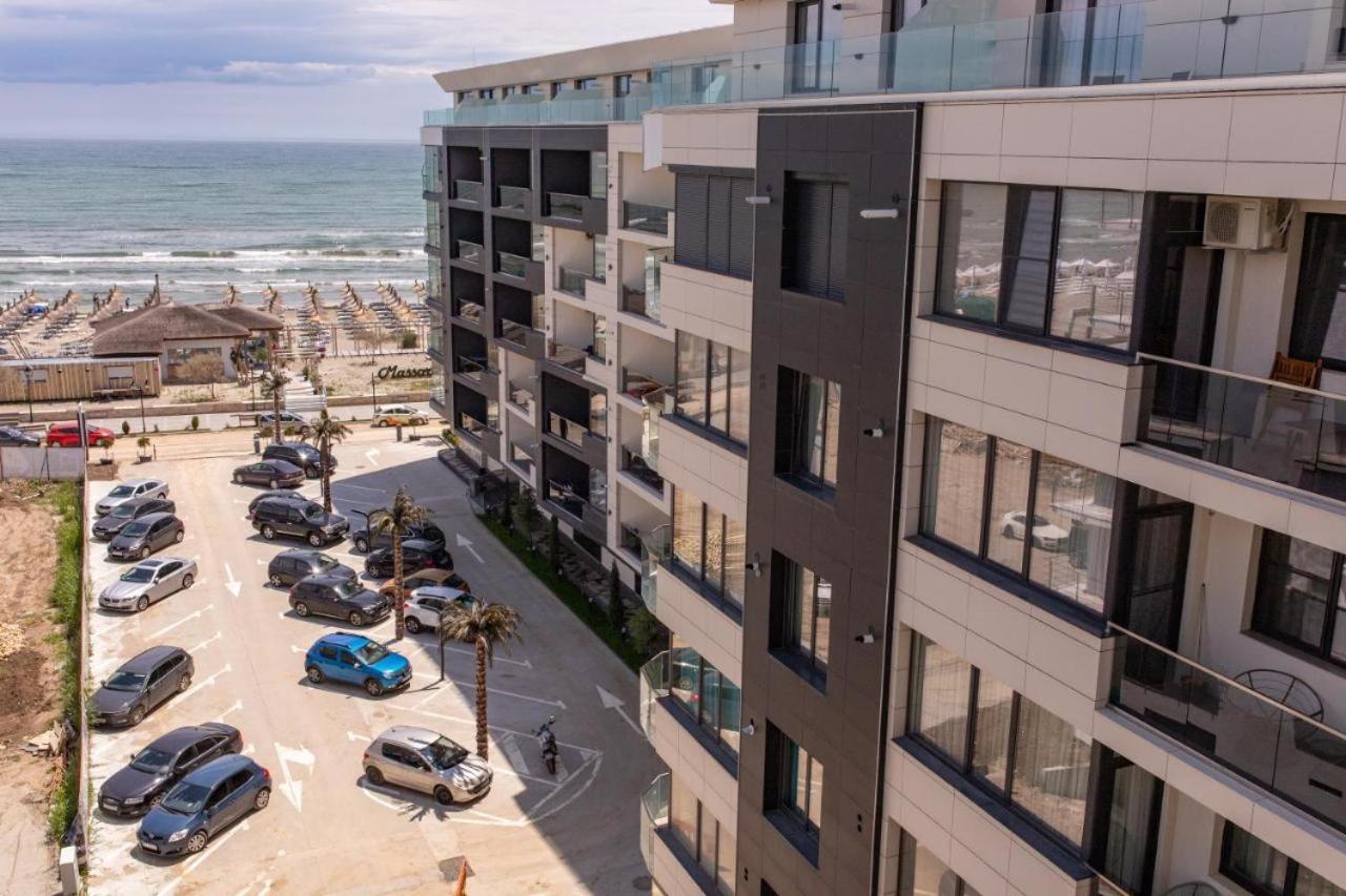 Luxury Studio - Maison 103 - Stefan Building Complex Apartment Navodari Exterior photo